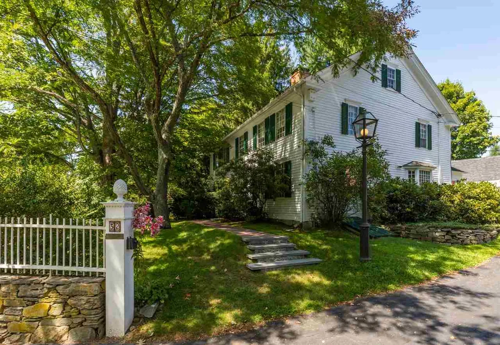 32 Hampton Road Exeter NH 03833