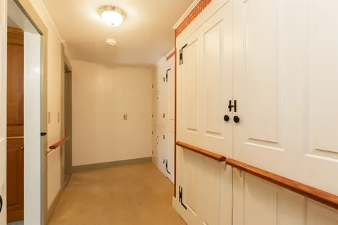 32 Hampton Road Exeter NH 03833