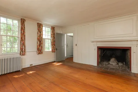 32 Hampton Road Exeter NH 03833