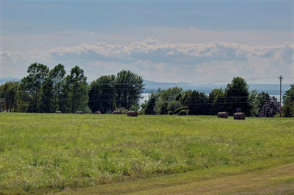 6 Village Court Grand Isle VT 05458