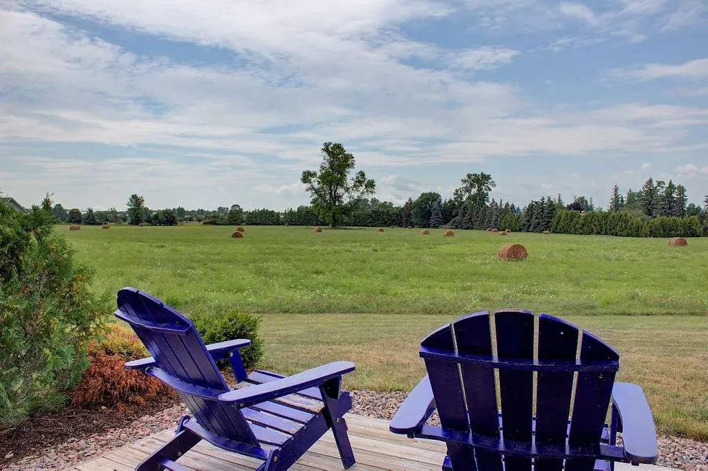 6 Village Court Grand Isle VT 05458