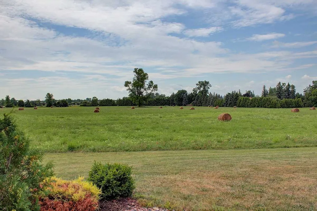 6 Village Court Grand Isle VT 05458