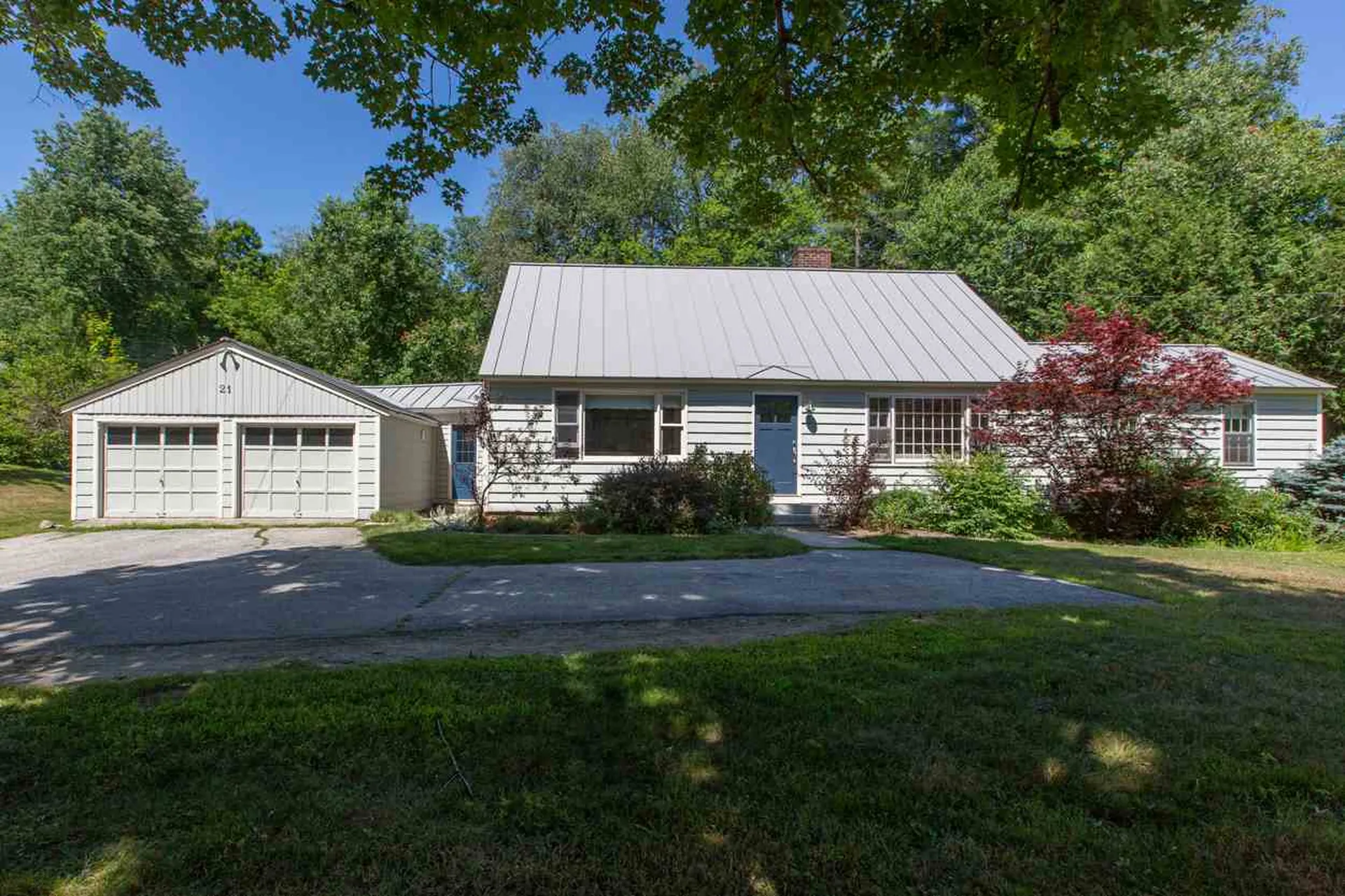 21 Goose Hole Road New London NH 03257