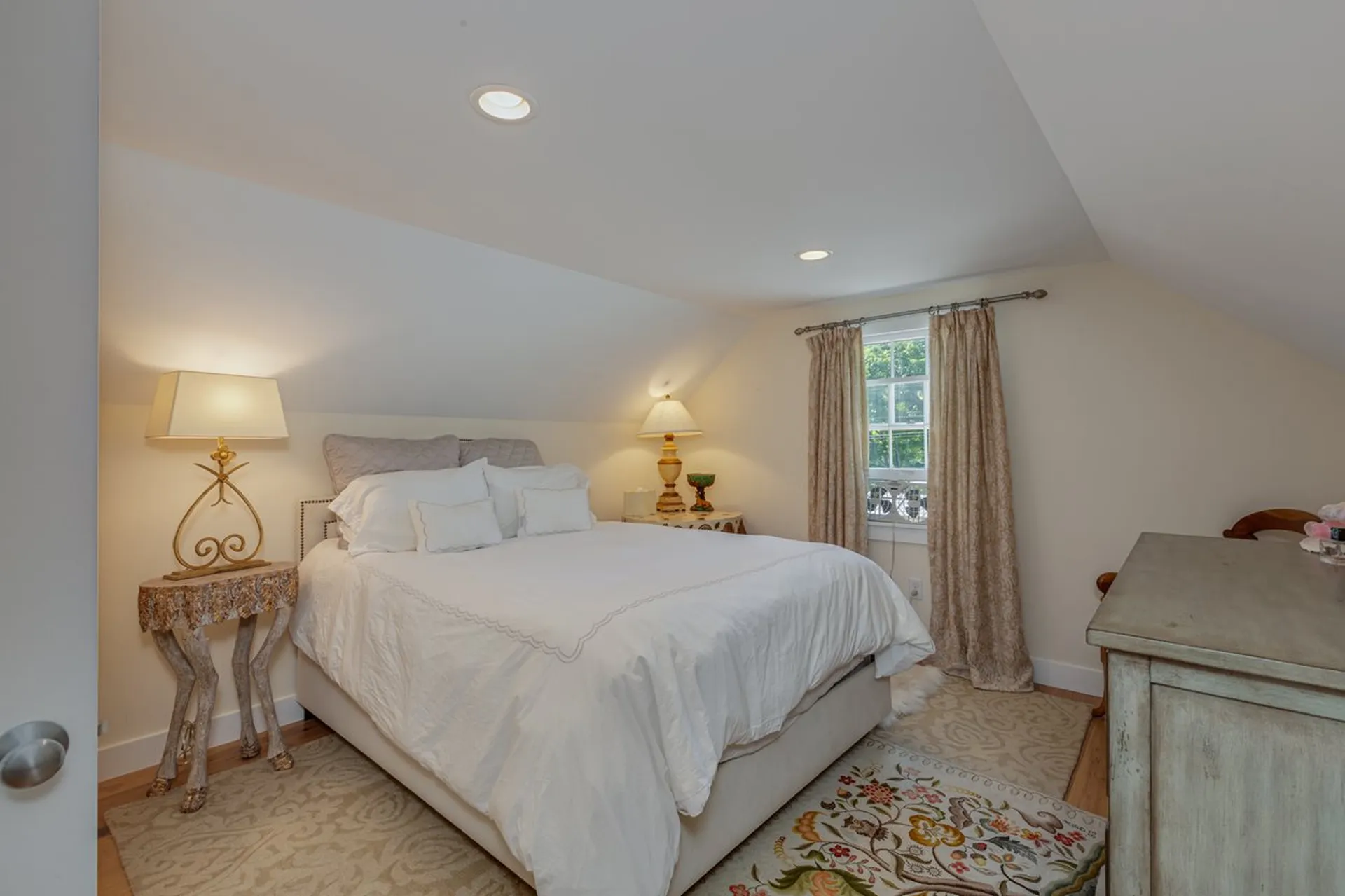 21 Goose Hole Road New London NH 03257