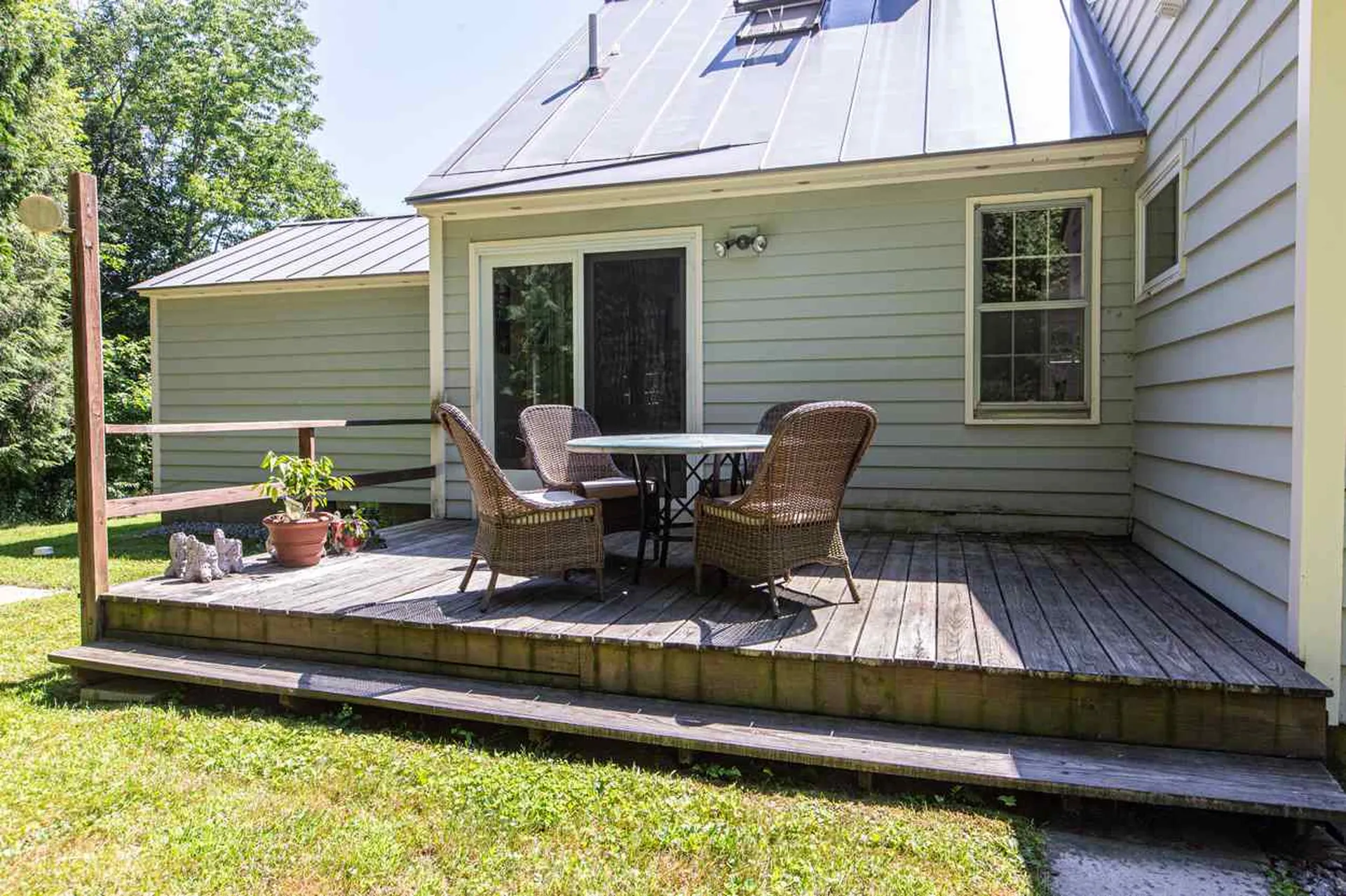 21 Goose Hole Road New London NH 03257
