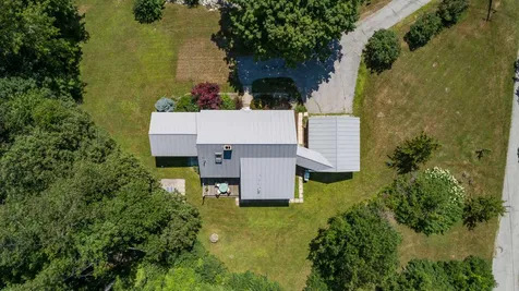 21 Goose Hole Road New London NH 03257