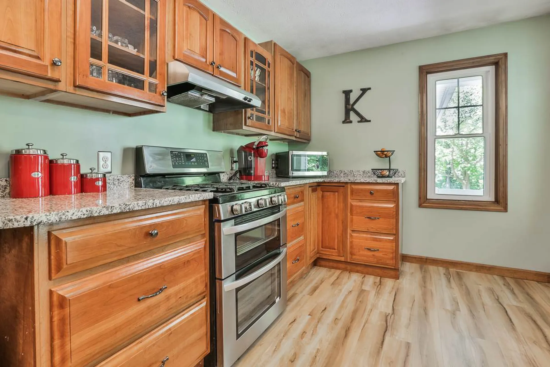 13 Hickory Lane Bedford NH 03110