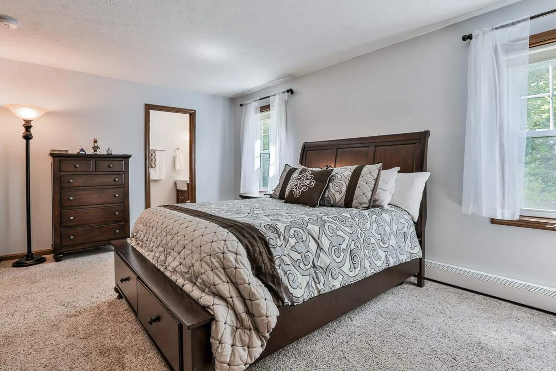 13 Hickory Lane Bedford NH 03110