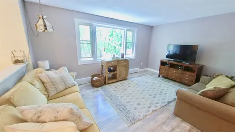 109 Penacook Street Concord NH 03301