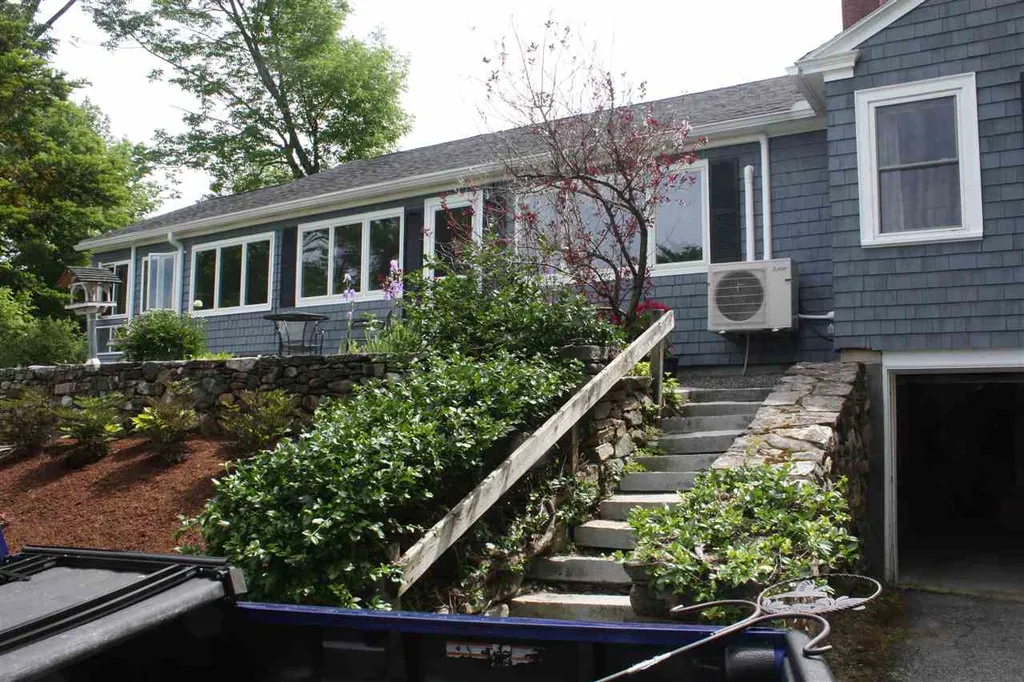 38 Blackberry Lane Jaffrey NH 03452