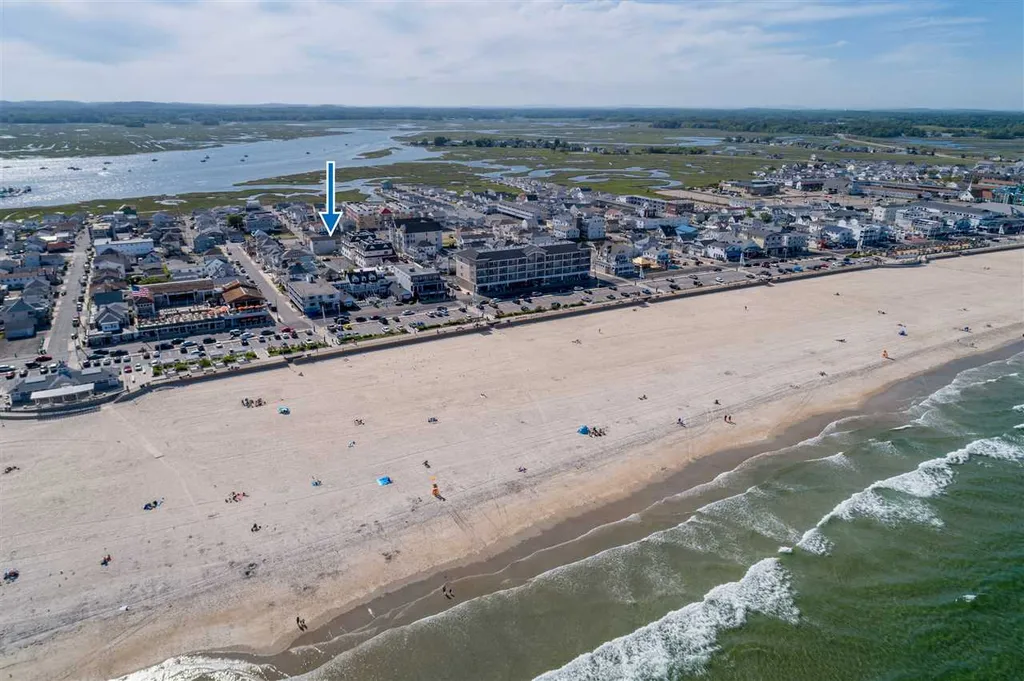 25 K Street Hampton NH 03842