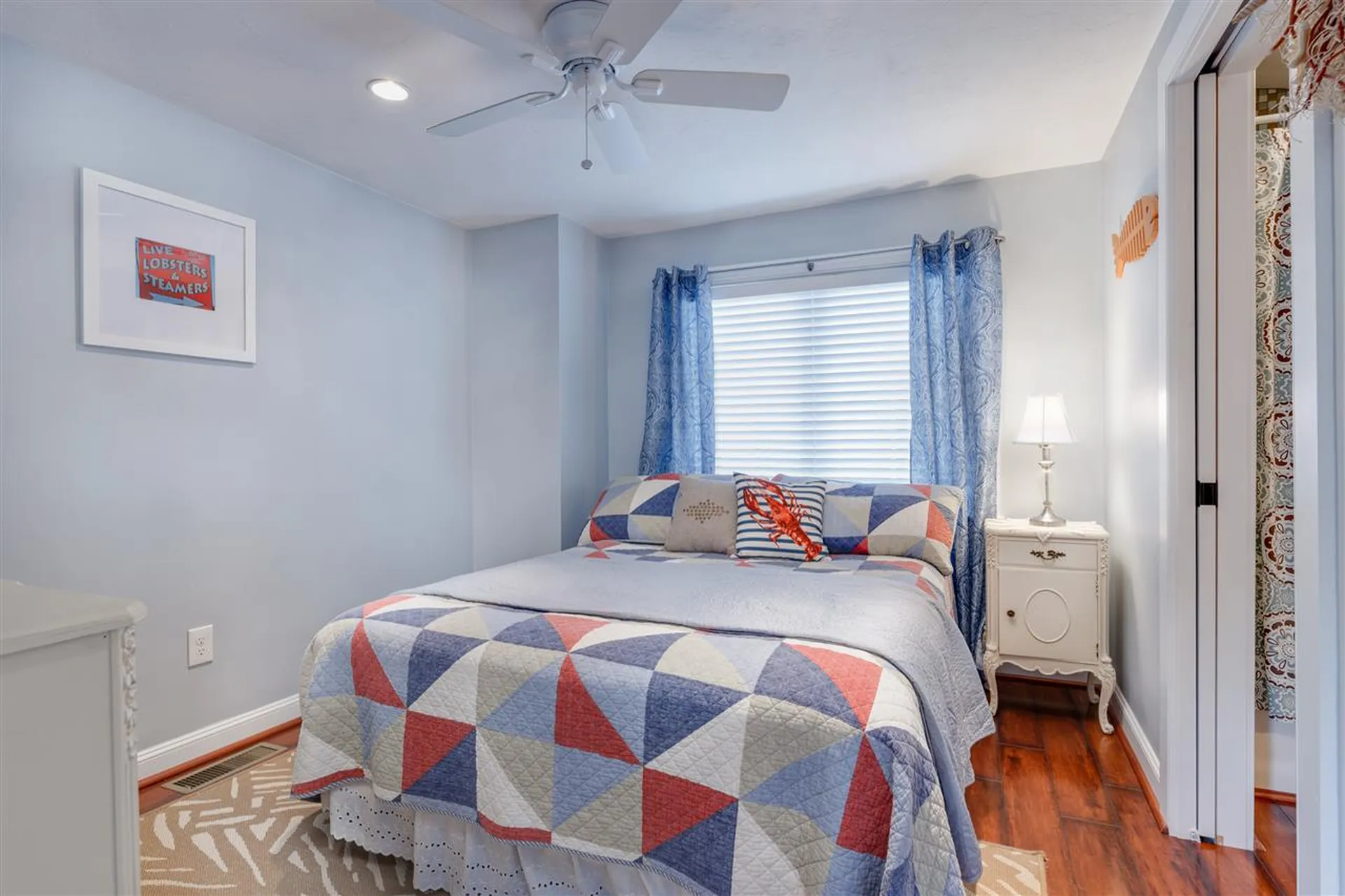 25 K Street Hampton NH 03842