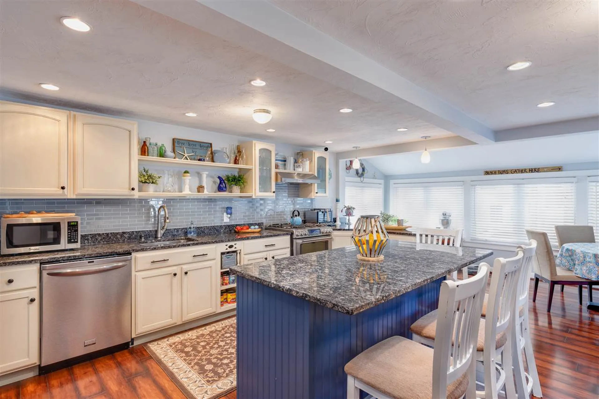 25 K Street Hampton NH 03842
