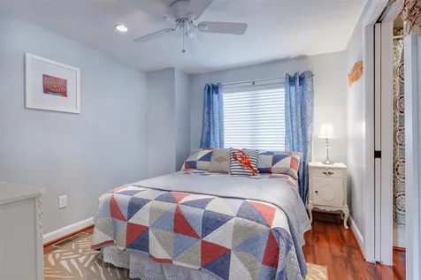 25 K Street Hampton NH 03842