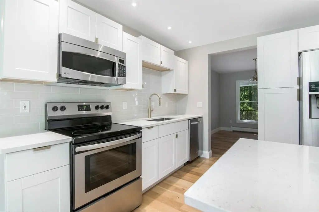 37 Sunrise Road Fairfax VT 05454