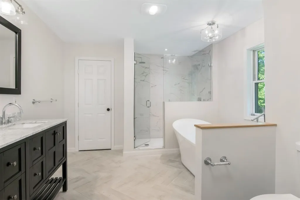37 Sunrise Road Fairfax VT 05454