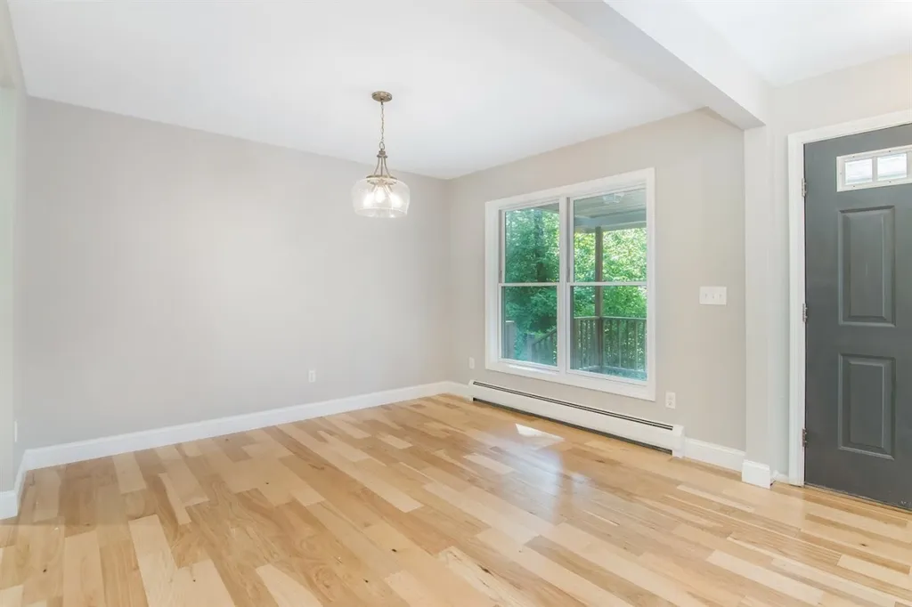37 Sunrise Road Fairfax VT 05454