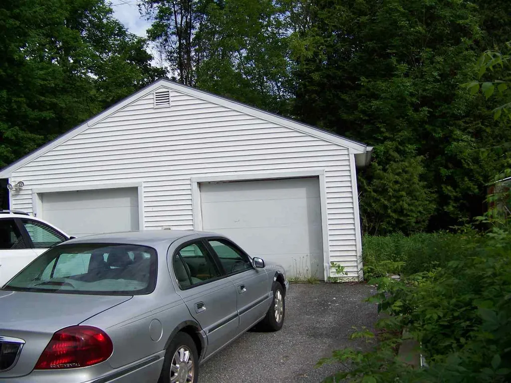 717 Prim Road Colchester VT 05446