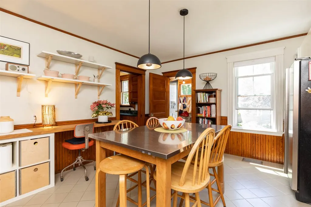 302 Miller Avenue Portsmouth NH 03801