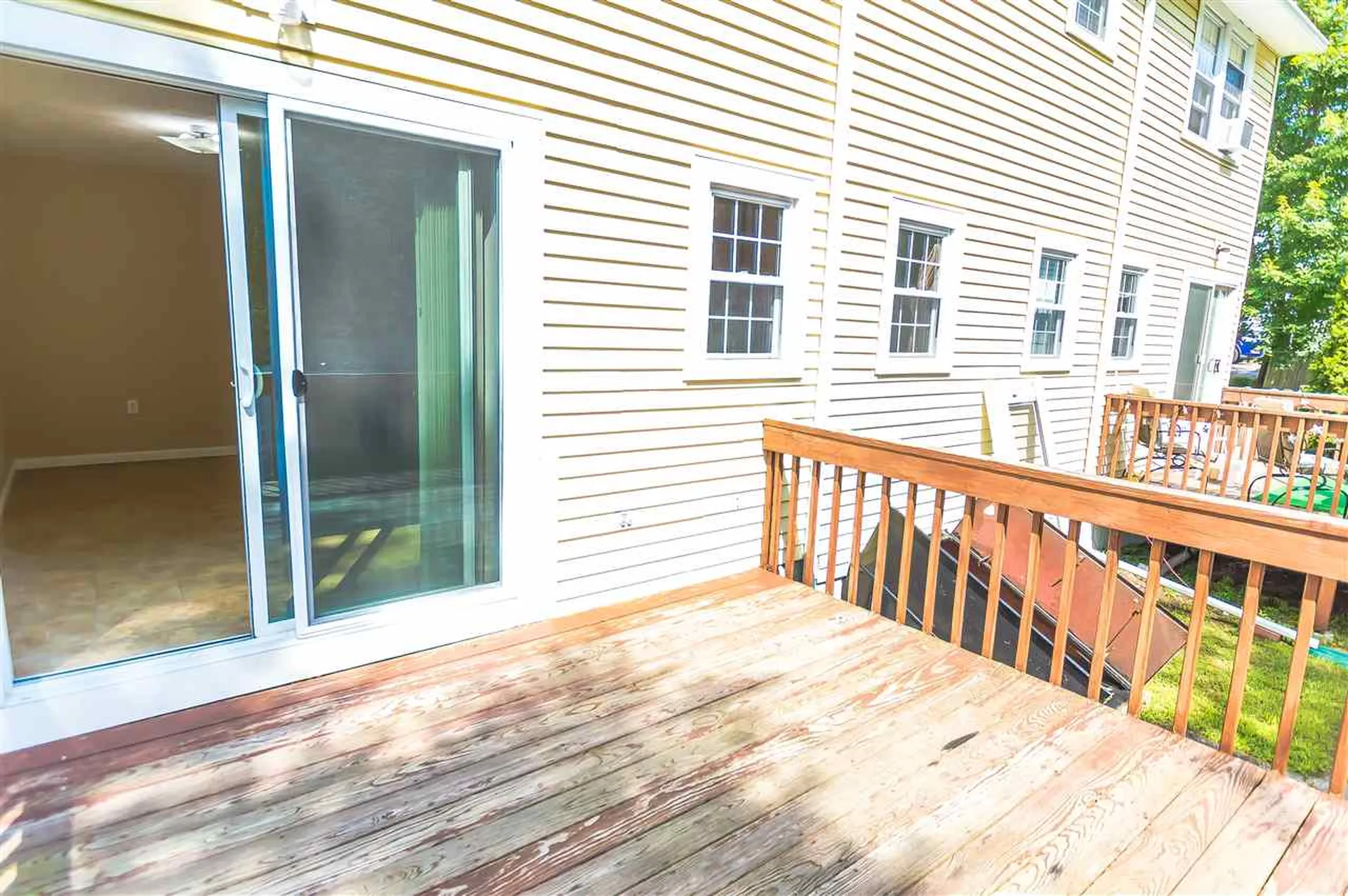 87B Scobie Pond Road Derry NH 03038