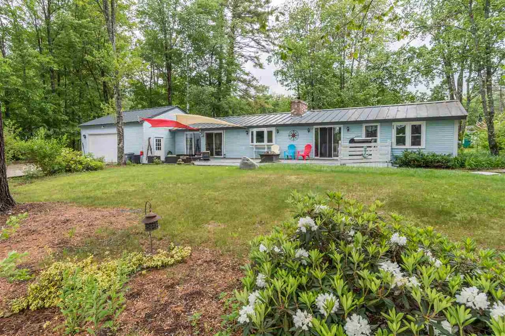 1 Holiday Shore Drive Dunbarton NH 03046