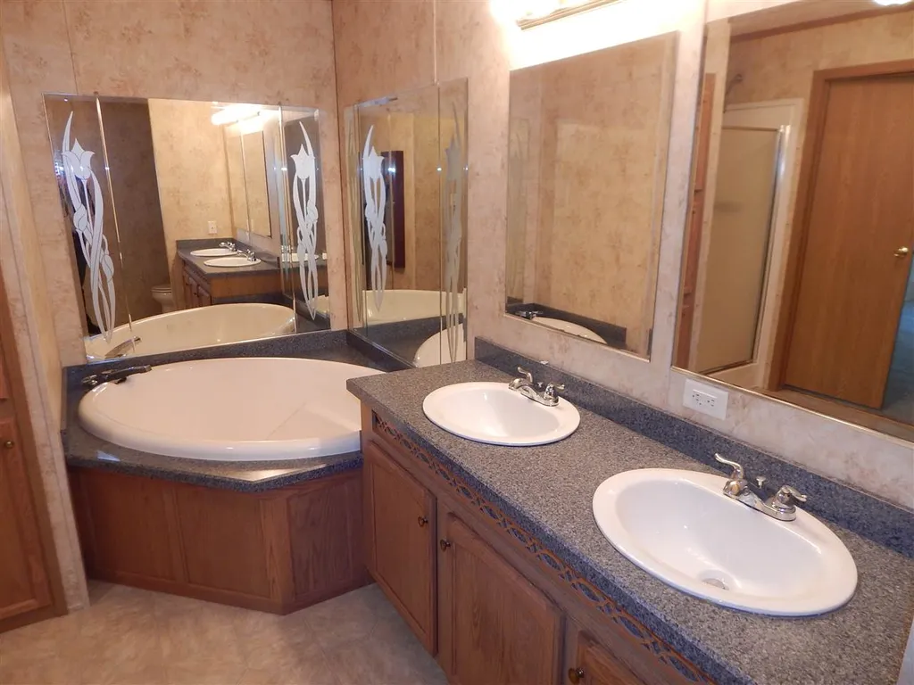 68 Kapper Drive Winchester NH 03470