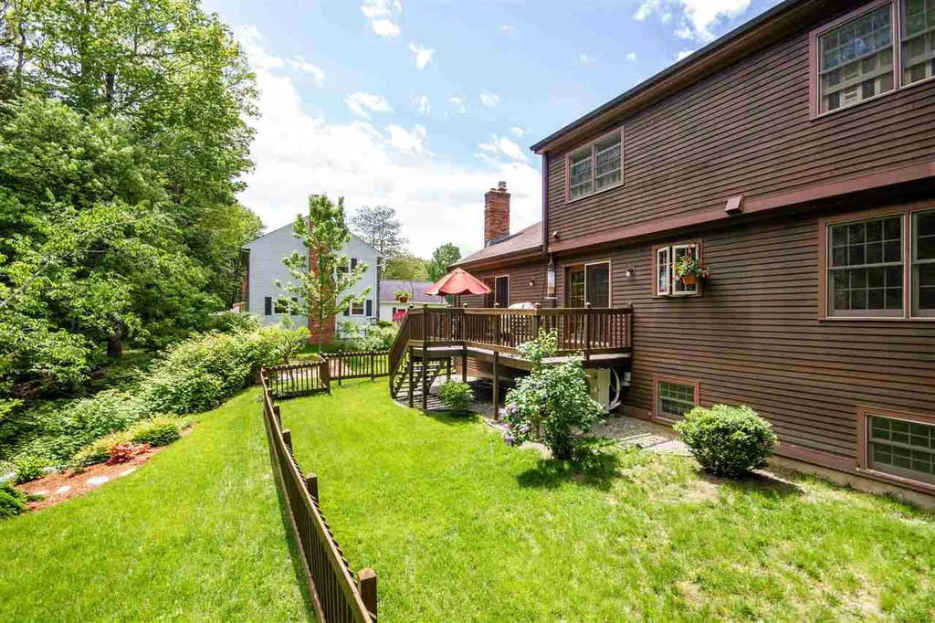 9 Oakcrest Drive Burlington VT 05408