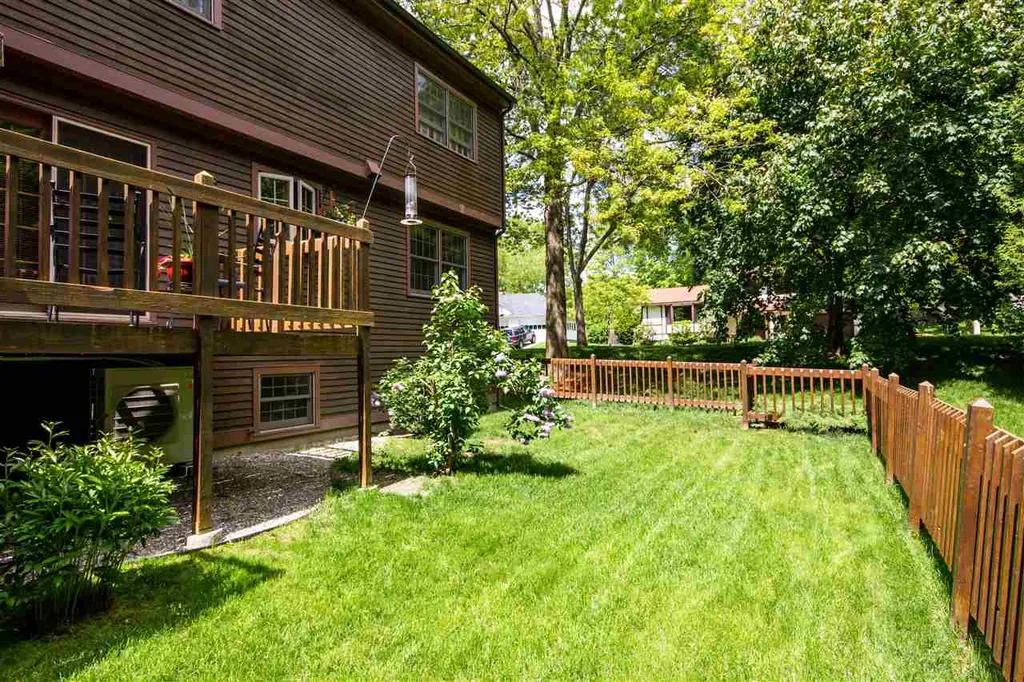 9 Oakcrest Drive Burlington VT 05408