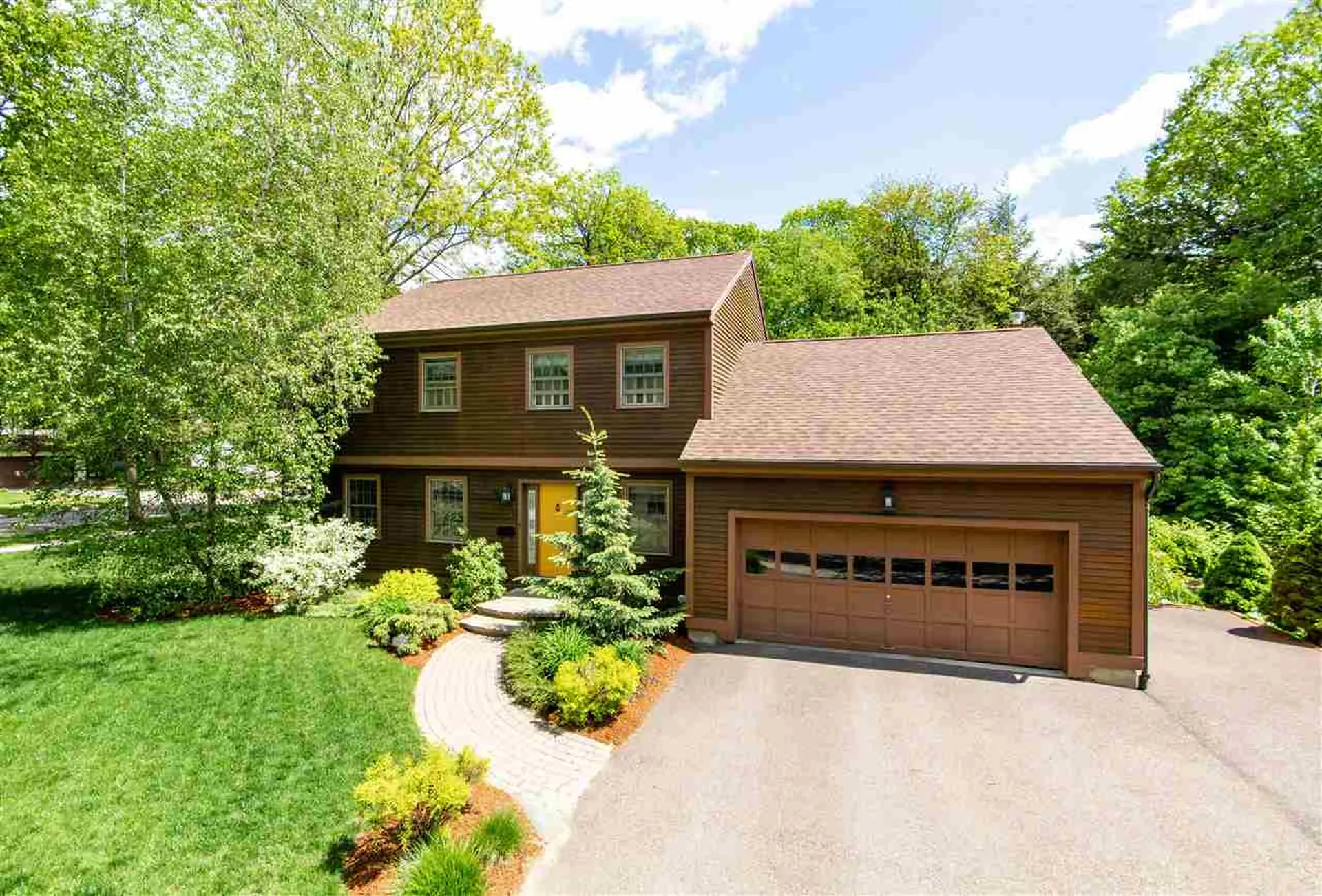 9 Oakcrest Drive Burlington VT 05408