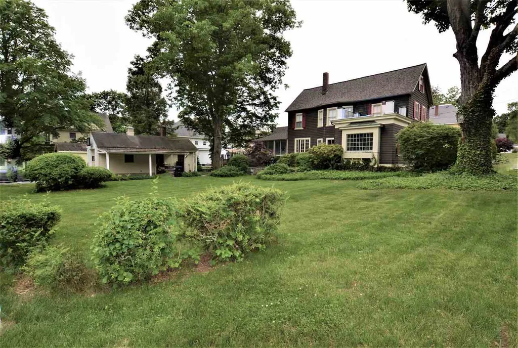4 Lynde Street Nashua NH 03064