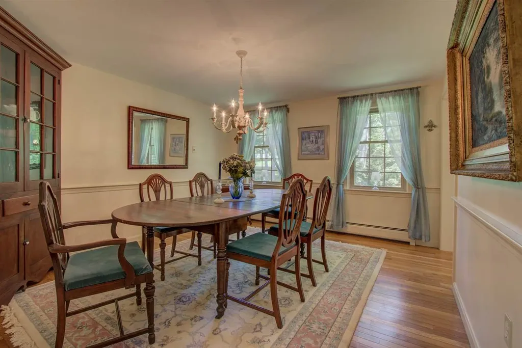 1 Drury Plains Road Stratham NH 03885