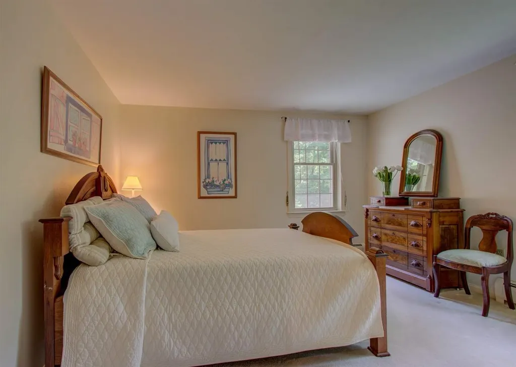 1 Drury Plains Road Stratham NH 03885
