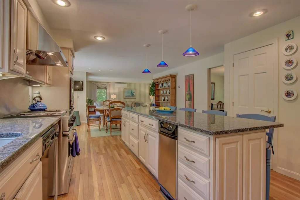 1 Drury Plains Road Stratham NH 03885