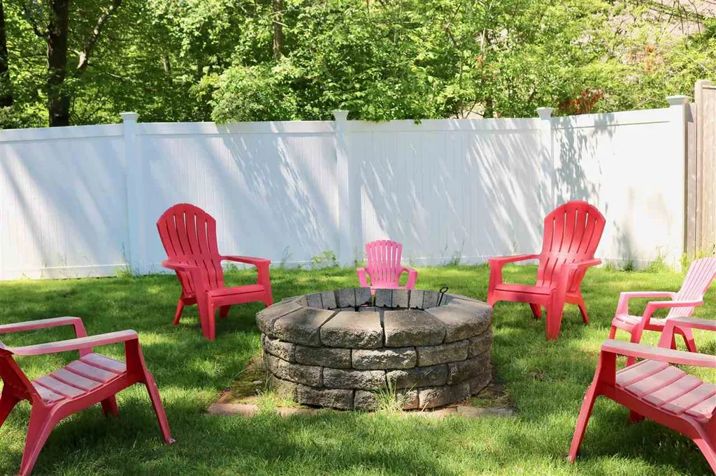 154 Exeter Road Hampton NH 03842