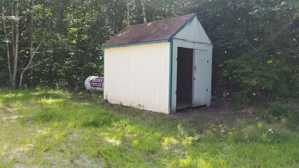 4340 River Road Bristol NH 03222