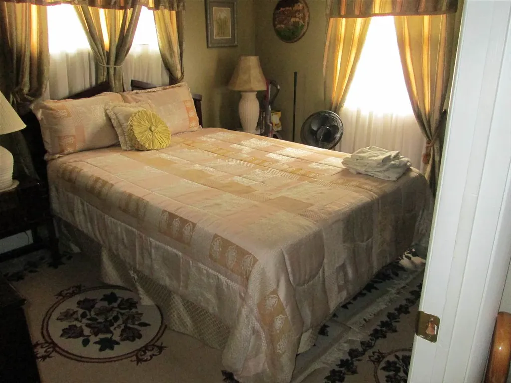 16 Shady Lane Dover NH 03820