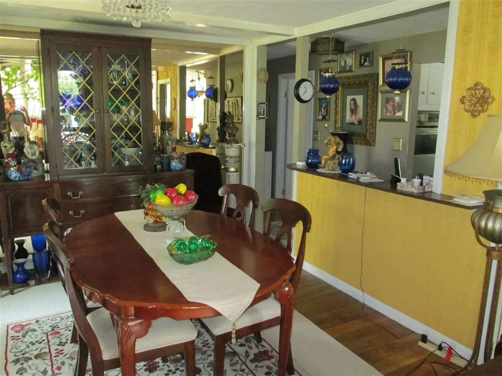 16 Shady Lane Dover NH 03820