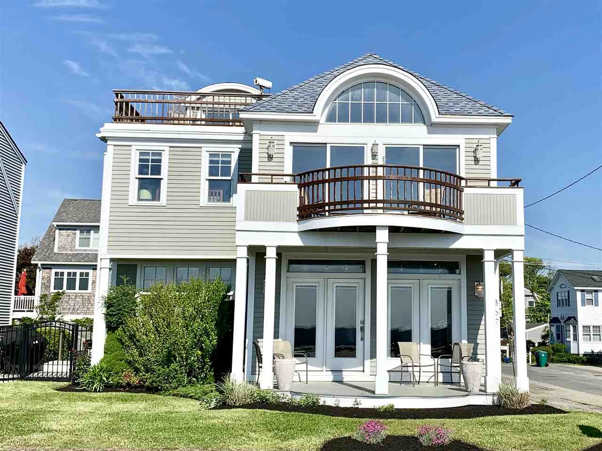 867 Ocean Boulevard Hampton NH 03842
