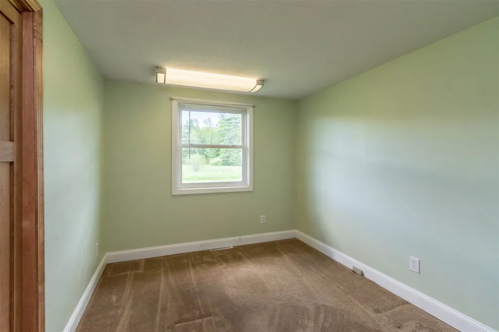54 Clark Road Charlotte VT 05445