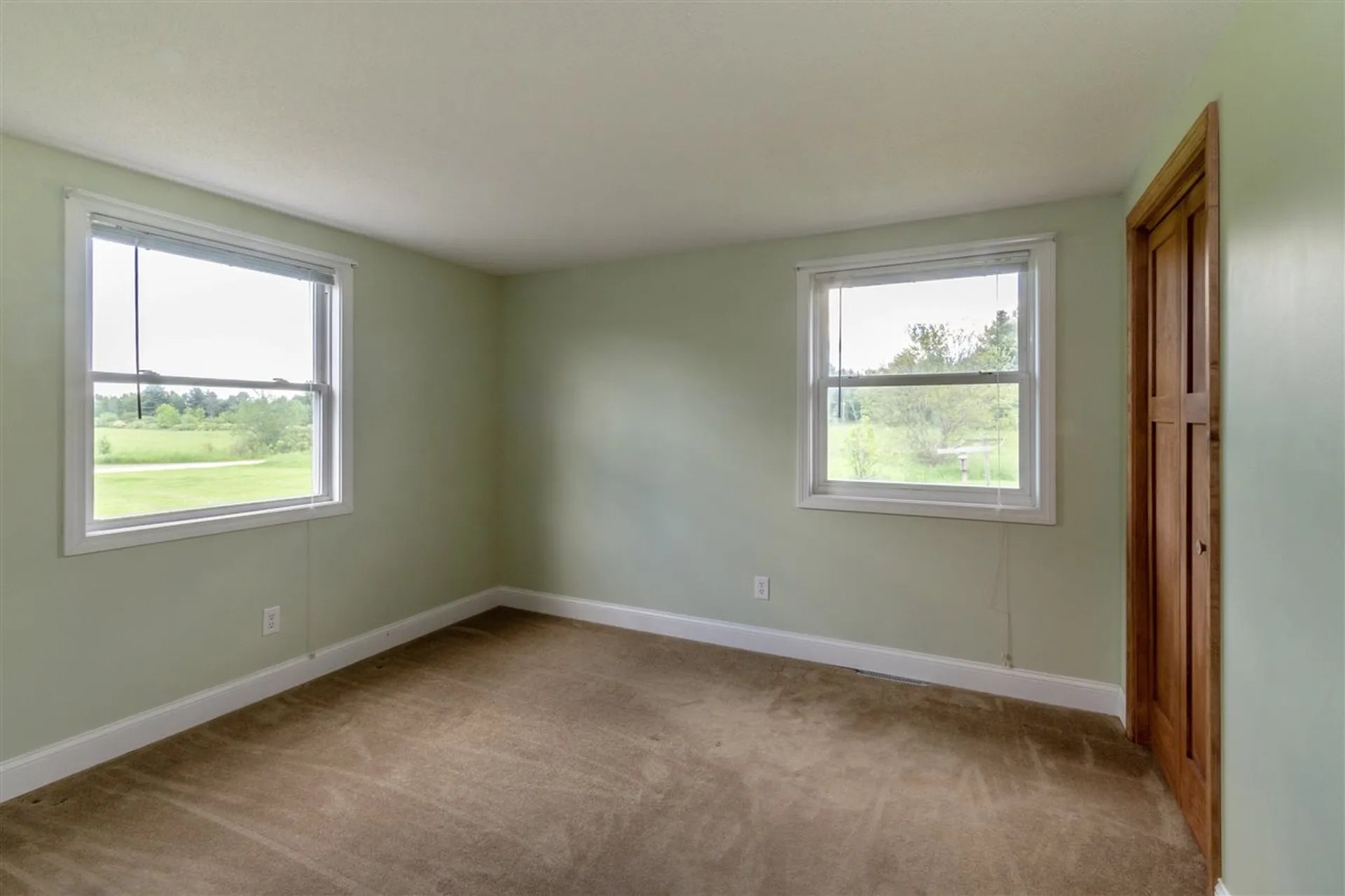 54 Clark Road Charlotte VT 05445