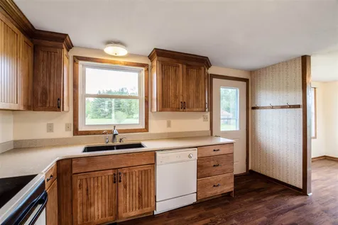 54 Clark Road Charlotte VT 05445