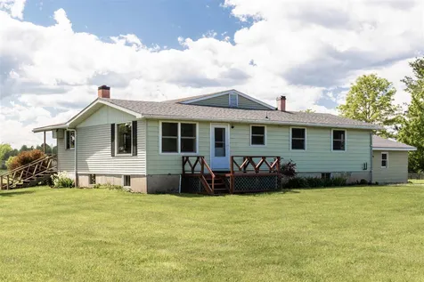 54 Clark Road Charlotte VT 05445