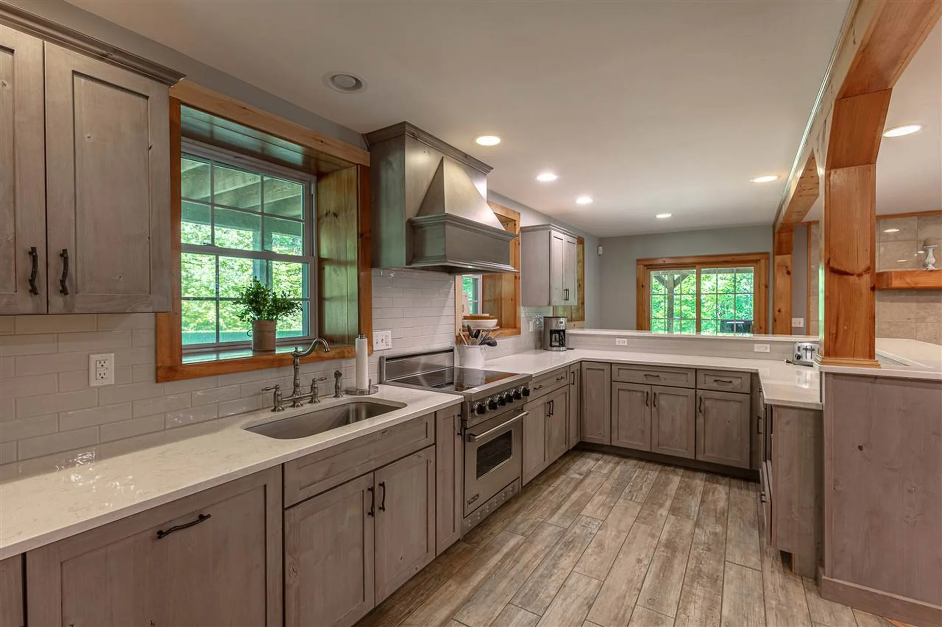 4427 West Hill Road Jamaica VT 05343