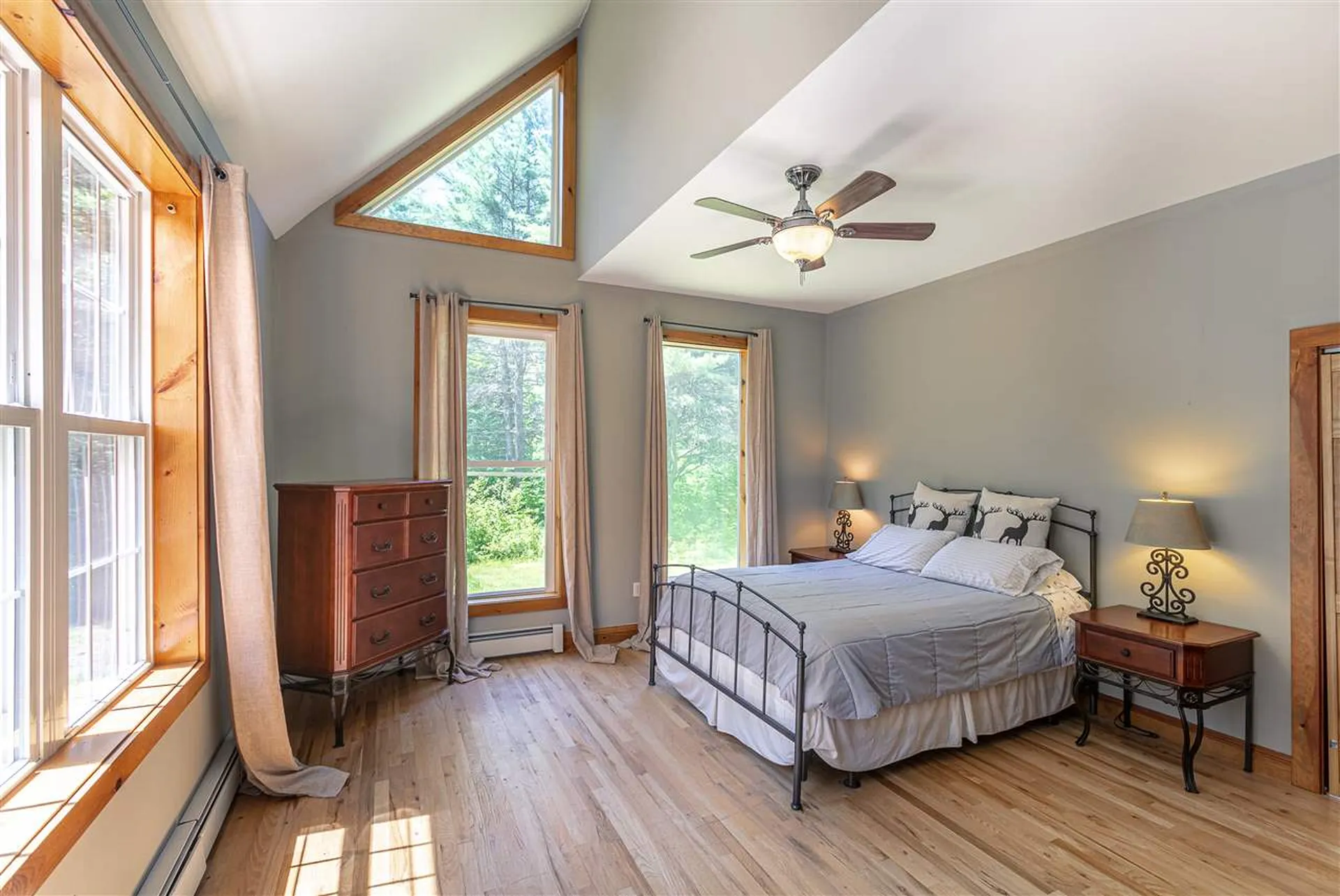 4427 West Hill Road Jamaica VT 05343