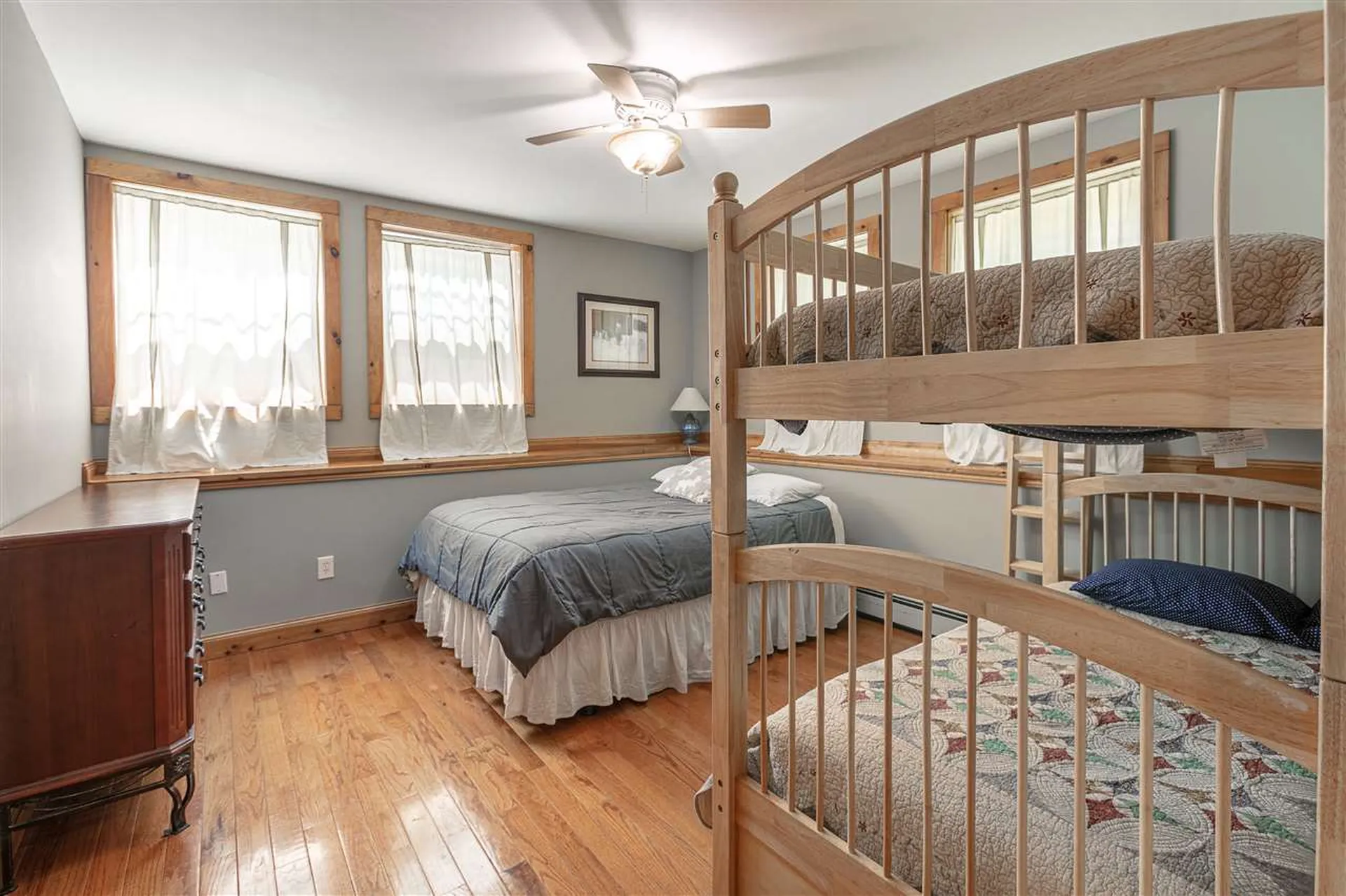 4427 West Hill Road Jamaica VT 05343