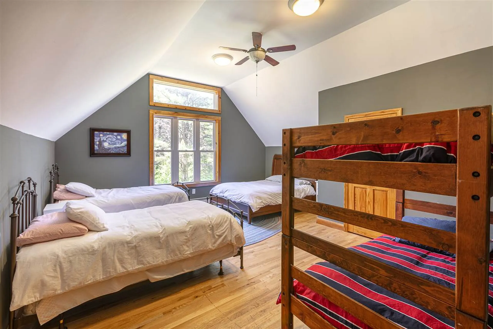 4427 West Hill Road Jamaica VT 05343