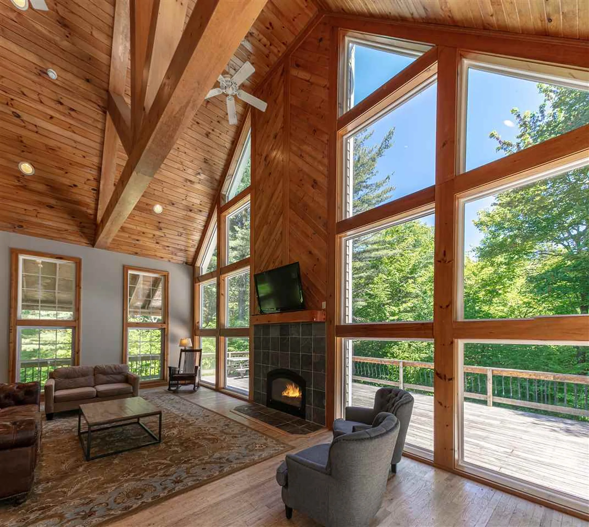 4427 West Hill Road Jamaica VT 05343