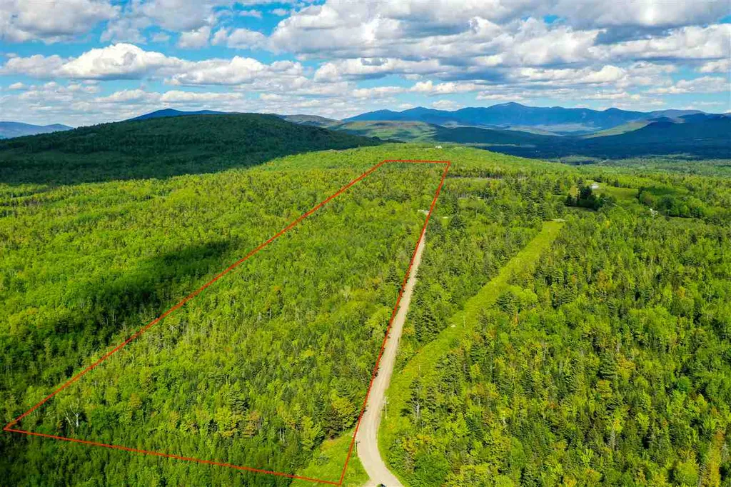 529 Beech Hill Road Bethlehem NH 03574