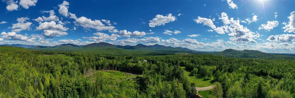 529 Beech Hill Road Bethlehem NH 03574