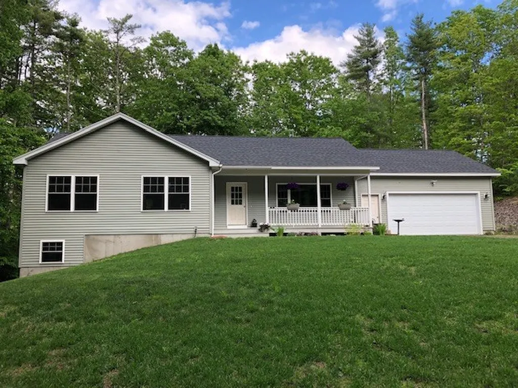 5 Green View Lane Sanford ME 04073